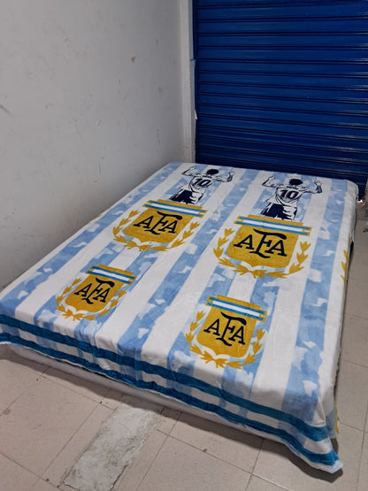 🌟 Cobija Deportiva Piel de conejo, con Diseños Deportivos ⚽